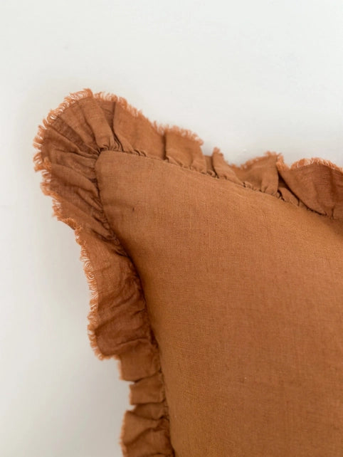 Hallie Ruffled Linen Cushion  – Rust