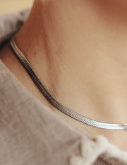 N082 Silver Snake Chain Choker Necklace