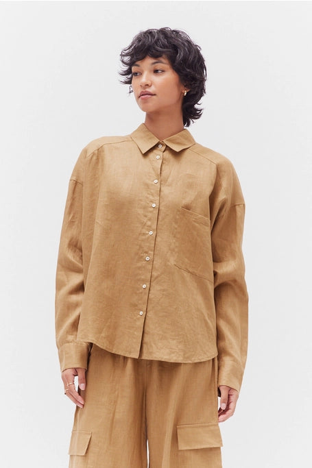 Oversized Linen Shirt in Brown Olive
