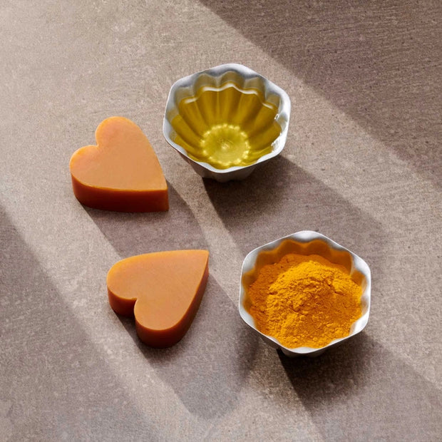 Citrus & Turmeric Palm Free Heart Soap 40g