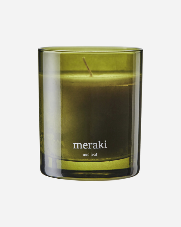 Oud Leaf Scented Green Candle