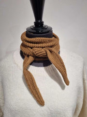 Knitted Little "Sophie Scarf" in brown. Calie Paris 