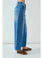 Aaron & Amber Comfy Barrel Jeans