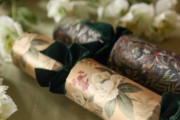 Laura Ashley Dusky Hellebore 13" Luxury Crackers (6pcs)