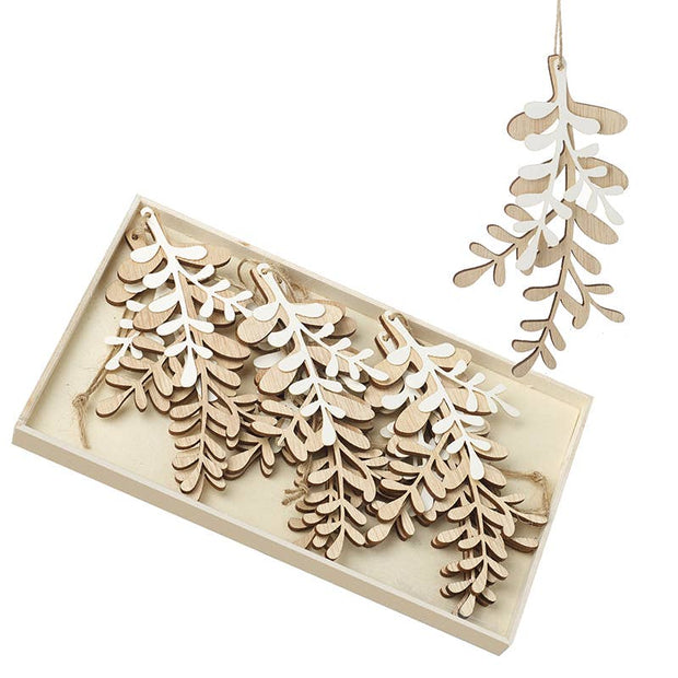 WOODEN MISTLETOE LEAF HANGERS