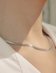 N082 Silver Snake Chain Choker Necklace