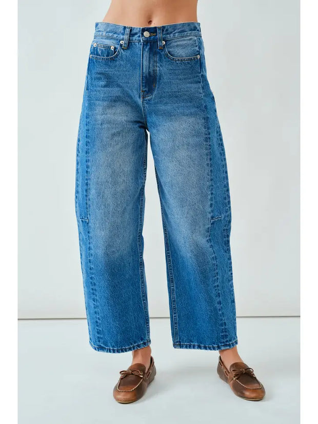 Aaron & Amber Comfy Barrel Jeans