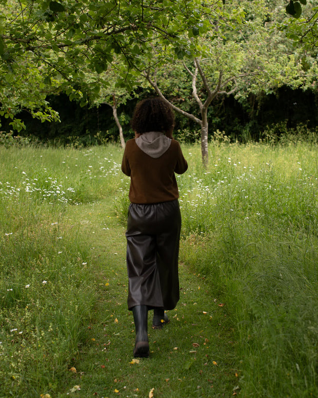 Jane Triangle Scarf | Dark Biscuit