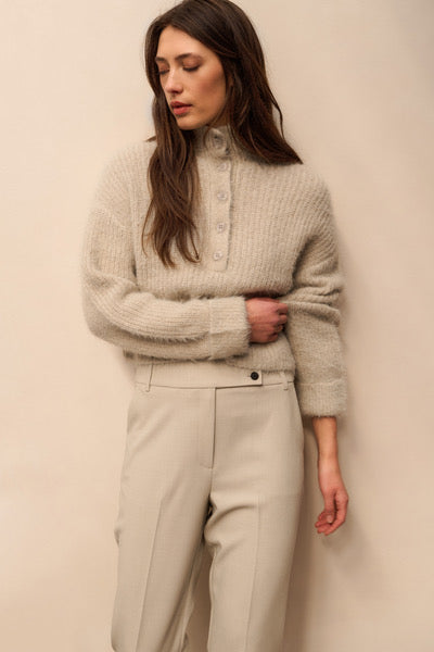 Fluffy cropped sweater with stand-up collar and buttons