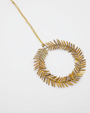 detail of Metal Twig Leaf Hanging Circle Decoration