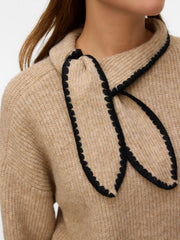 Bow Tie Black Stitch Pullover