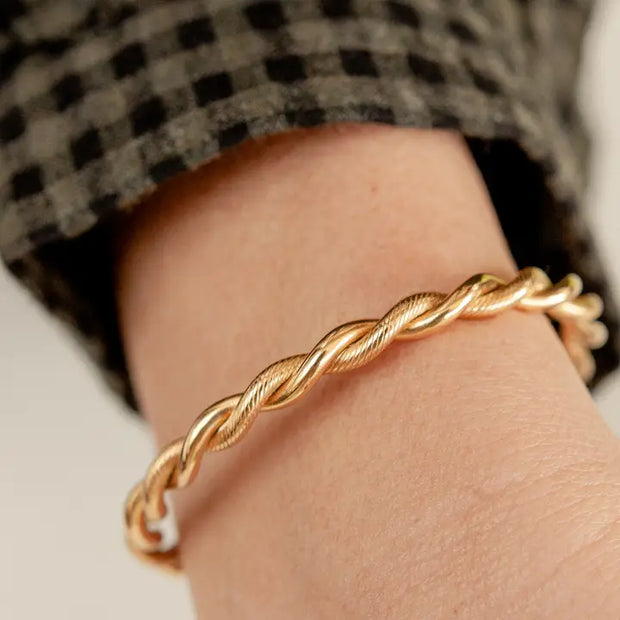 B057 Gold Twist Cuff Bangle