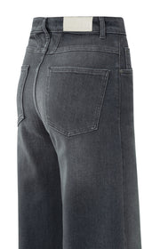close up detail of Loose fit Jeans with high waist and wide legs- Grey Denim