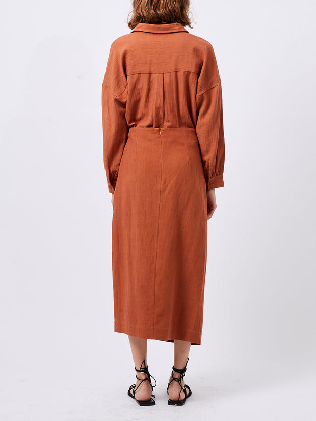 ARIETTE LINEN BLEND TUCK SHIRT